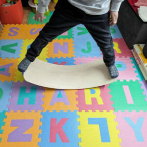 Labai kokybiškas ir atsparus iki 200 kg apkrovai